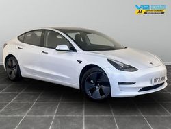 White Used 2021 Tesla Model 3 Long Range AWD Sedan | £20,195 (Fair price)
