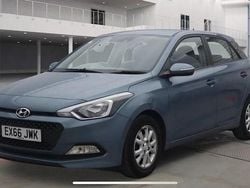 Blue Used 2016 Hyundai i20 SE Hatchback | £6,495 (Fair price)