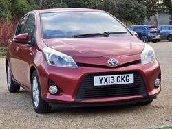 Red Used 2013 Toyota Yaris Hybrid T4 Hatchback | £7,380