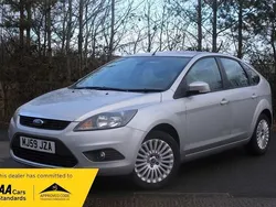 Silver Used 2009 Ford Focus Titanium Hatchback | £2,699 (A bit pricey)