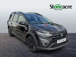 Black Used 2022 Dacia Jogger Extreme MPV | £15,695 (Fair price)