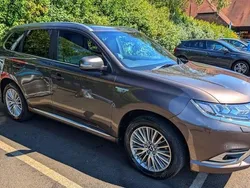 Used 2019 Mitsubishi Outlander P-HEV Estate | £11,880 (Good price)