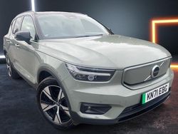 Used 2022 Volvo XC40 Plus SUV | £21,900 (Fair price)