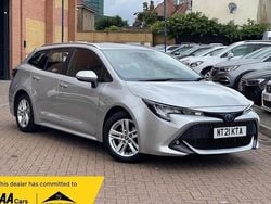 Silver Used 2021 Toyota Corolla Estate | £15,099 (Fair price)