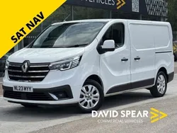 Glacier white Used 2023 Renault Trafic Van | £17,990 (Good price)