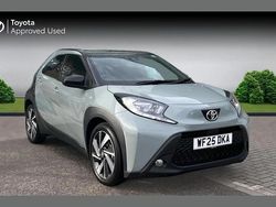Tarragon bitone Used 2025 Toyota Aygo X SUV | £14,990
