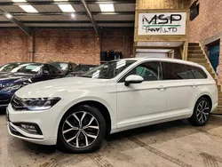 White Used 2020 VW Passat SE Estate | £16,990 (Fair price)