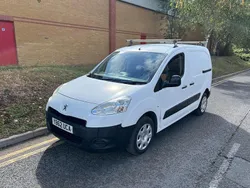 White Used 2013 Peugeot Partner S MPV | £2,490 (Fair price)