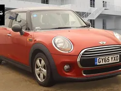 Red Used 2016 Mini Cooper D Hatch Hatchback | £7,495 (Fair price)