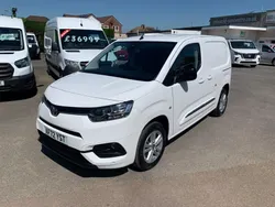 White Used 2022 Toyota Proace Design Van | £15,500 (Good price)