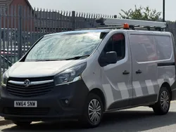 Grey Used 2015 Vauxhall Vivaro Van | £3,795 (Good price)