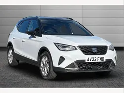 White Used 2022 Seat Arona FR SUV | £15,290 (Fair price)
