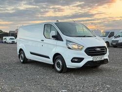 White Used 2021 Ford Transit Custom Trend Van | £10,795 (Good price)