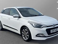 White Used 2017 Hyundai i20 Premium Hatchback | £9,189 (Fair price)