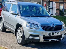 Grey Used 2016 Skoda Yeti SE L SUV | £11,295 (Fair price)