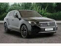 Black Used 2023 VW Touareg R-line SUV | £42,990 (Super price)