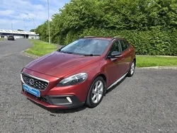 Red Used 2016 Volvo V40 CC Estate | £5,990 (Fair price)