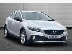 Silver Used 2016 Volvo V40 CC Estate | £6,990 (Fair price)