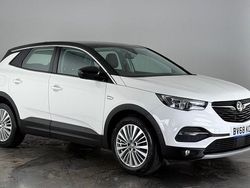 White Used 2018 Vauxhall Grandland X Sport SUV | £8,500 (Fair price)