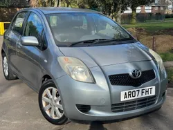 Silver Used 2007 Toyota Yaris Hatchback | £2,495 (Expensive)