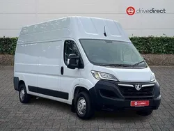 Solid arctic white Used 2024 Vauxhall Movano S Van | £19,995 (Fair price)