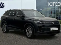 Black Used 2024 VW Tiguan Match SUV | £32,310 (Fair price)
