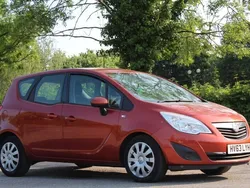 Red Used 2013 Vauxhall Meriva MPV | £3,990 (A bit pricey)