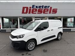 White Used 2020 Peugeot Partner Van | £9,989 (Fair price)