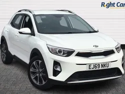 White Used 2020 Kia Stonic 2 SUV | £10,999 (Good price)