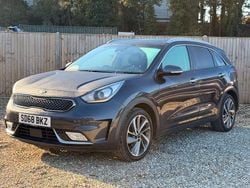 Grey Used 2018 Kia Niro 4 SUV | £13,700 (Good price)