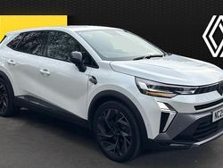 White Used 2025 Renault Symbioz Techno Esprit Alpine SUV | £25,622 (Fair price)