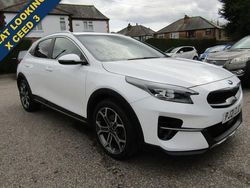 White Used 2021 Kia XCeed 3 SUV | £13,950 (Fair price)