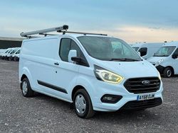 White Used 2018 Ford Transit Custom Trend Van | £10,475 (Fair price)