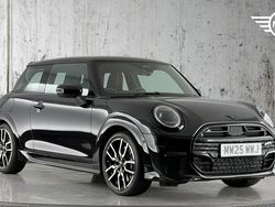 Black Used 2025 Mini Cooper Sport Hatchback | £28,225 (Expensive)