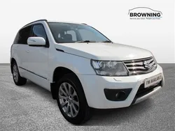 Pearl white Used 2014 Suzuki Grand Vitara SZ5 SUV | £9,691 (Fair price)