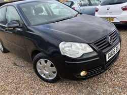 Black Used 2006 VW Polo S Hatchback | £2,799 (Fair price)