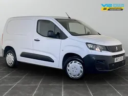 White Used 2023 Peugeot Partner Premium MPV | £9,795 (Super price)