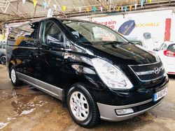 Black Used 2010 Hyundai I800 Style MPV | £7,749 (Good price)