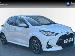 White Used 2022 Toyota Yaris Hybrid Design Hatchback | £16,499 (Fair price)
