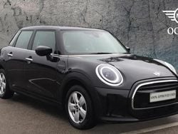 Black Used 2023 Mini Cooper Classic Hatchback | £20,450 (A bit pricey)