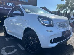 White Used 2015 Smart ForFour Premium Hatchback | £6,100 (Fair price)