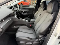 White Used 2021 Peugeot 3008 Allure Premium SUV | £18,490 (Fair price)