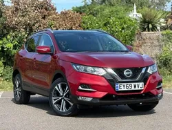 Red Used 2019 Nissan Qashqai N-Connecta SUV | £11,980 (Good price)