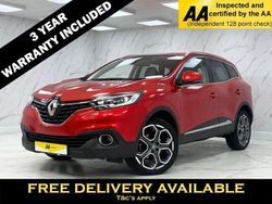 Red Used 2017 Renault Kadjar Dynamique SUV | £7,995 (Fair price)