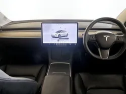 White Used 2022 Tesla Model 3 Long Range Sedan | £19,195 (Fair price)