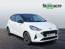 White Used 2021 Hyundai i10 Premium Hatchback | £12,300 (Fair price)