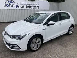 White Used 2020 VW Golf VII Style Hatchback | £15,999 (Fair price)