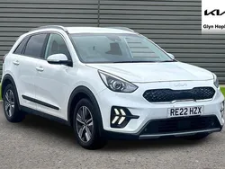 White Used 2022 Kia Niro 2 SUV | £18,517 (Fair price)