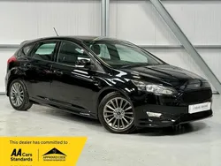 Black Used 2017 Ford Focus ST-Line Hatchback | £6,295 (Good price)