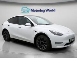 White Used 2022 Tesla Model Y Long Range AWD SUV | £22,700 (Fair price)